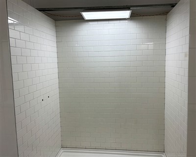 Lieti marmuriniai vonios gaminiai